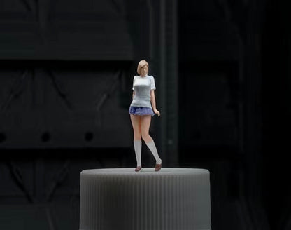 1:64 Female Miniature figure.